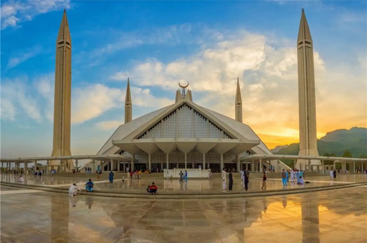 Best Employer of Record (EOR) Services in Pakistan